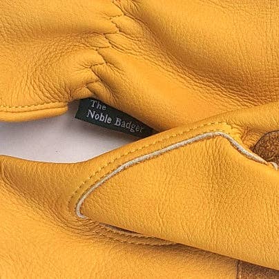 Touchscreen-Compatible Leather Gardening Gloves for Cold Weather - The Noble Badger Highcliffe Touch