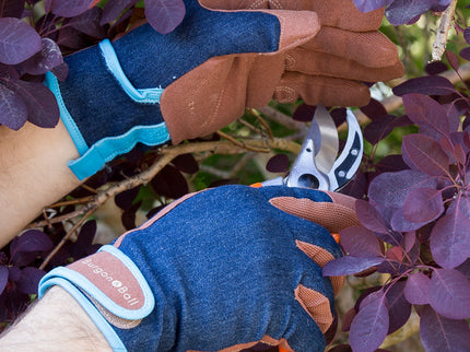 Dig The Glove – Denim Gardening Gloves in (M/L) & (L/XL) | Durable & Stylish by Burgon & Ball | Gardening Gloves | GLO/JEANML | AllotMate Essentials
