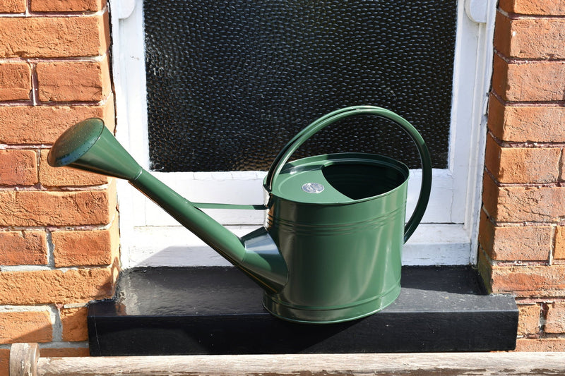 Burgon and Ball - Watering Can 9 Litre - British Racing Green - Watering Can - AllotMate Essentials - GTW/W9DG