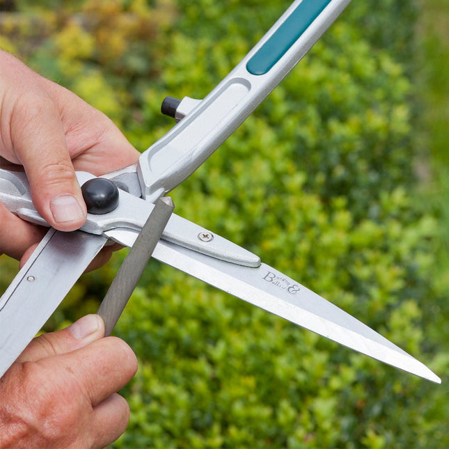 Mini Sharpening Steel – Maintain Sharp Garden Tools | Burgon & Ball | Sharpening Steel | ATT/SS 5019360002413 | AllotMate Essentials