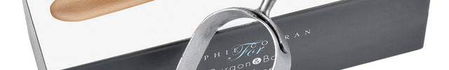 Ergo Hoe – Sophie Conran Gift Boxed Garden Tool | Burgon & Ball | Hoe | GSC/HOE 5019360010333 | AllotMate Essentials