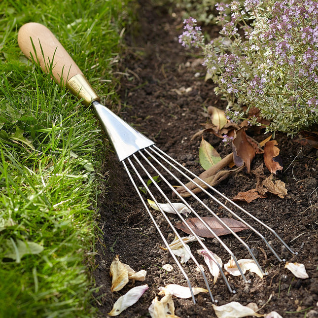 Burgon and Ball Burgon & Ball - Sophie Conran - Rake (Gift Boxed) - Rake - AllotMate Essentials - GSC/RAKE - 5019360010357