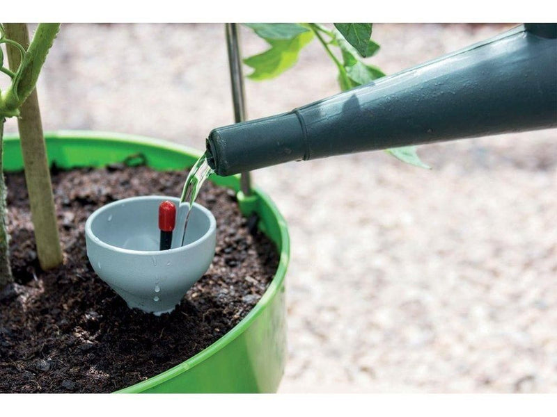 Garland Self Watering Grow Pot Tower in Green: 11 Litre Recycled Plastic Pot with 4 Litre Reservoir and 1.5m Aluminium Support Frame for Tomatoes, Peppers and Sweet Peas | Self Watering Planter | 5031670003690 5031670003690 | AllotMate Essentials