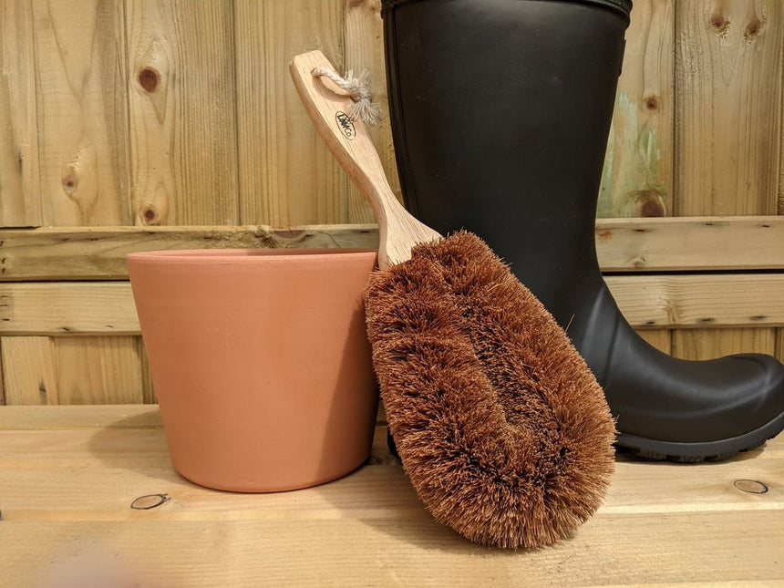 Gardener’s Brush – Natural Loofah & Coconut Fibre Scrubber | Eco - Friendly by LoofCo | Gardener's Brush | 5060175851284 | AllotMate Essentials