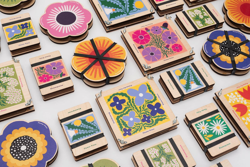 Pocket Flower Press – Cosmos Floral Design for Nature Pressing | Studio Wald | Flower Press Kit | BPPC | AllotMate Essentials