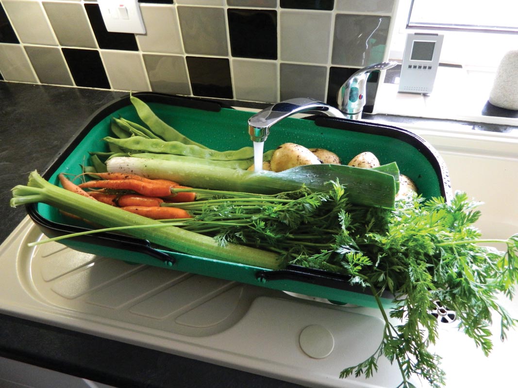  Garland Colander Trug G184 The Green Thumb Club