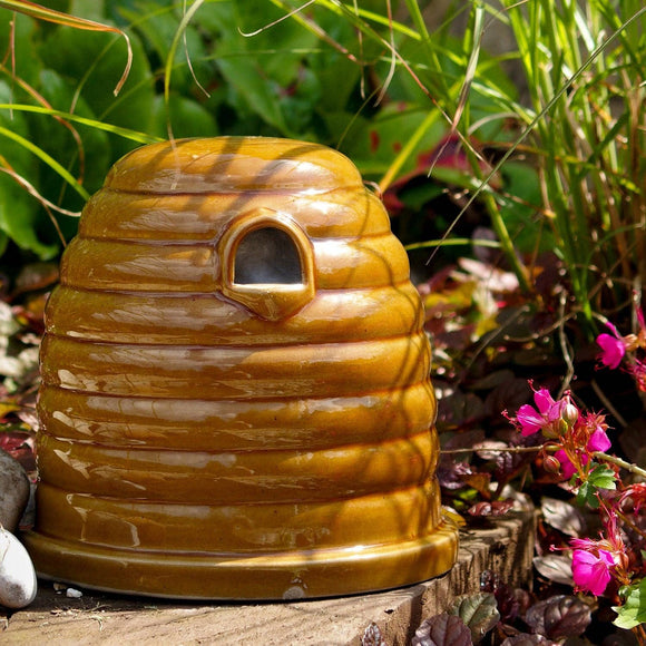 Wildlife World Ceramic Bumblebee Nester - Bumblebee Nester - AllotMate Essentials - CBN3 - 679505017259